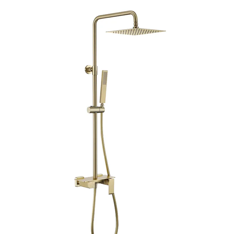 Golden Brass Big Shower System neliönmuotoisella suihkulla