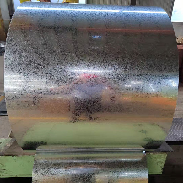 Galvanizované ocelové svitky Z275GMS