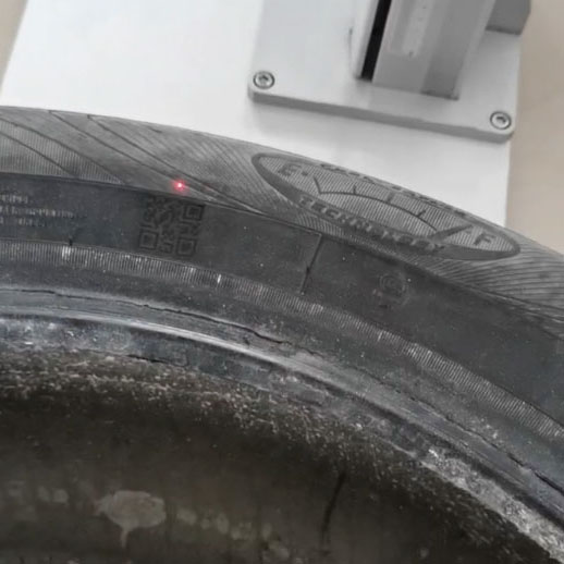 How to use laser marking machine make a mark on tire?