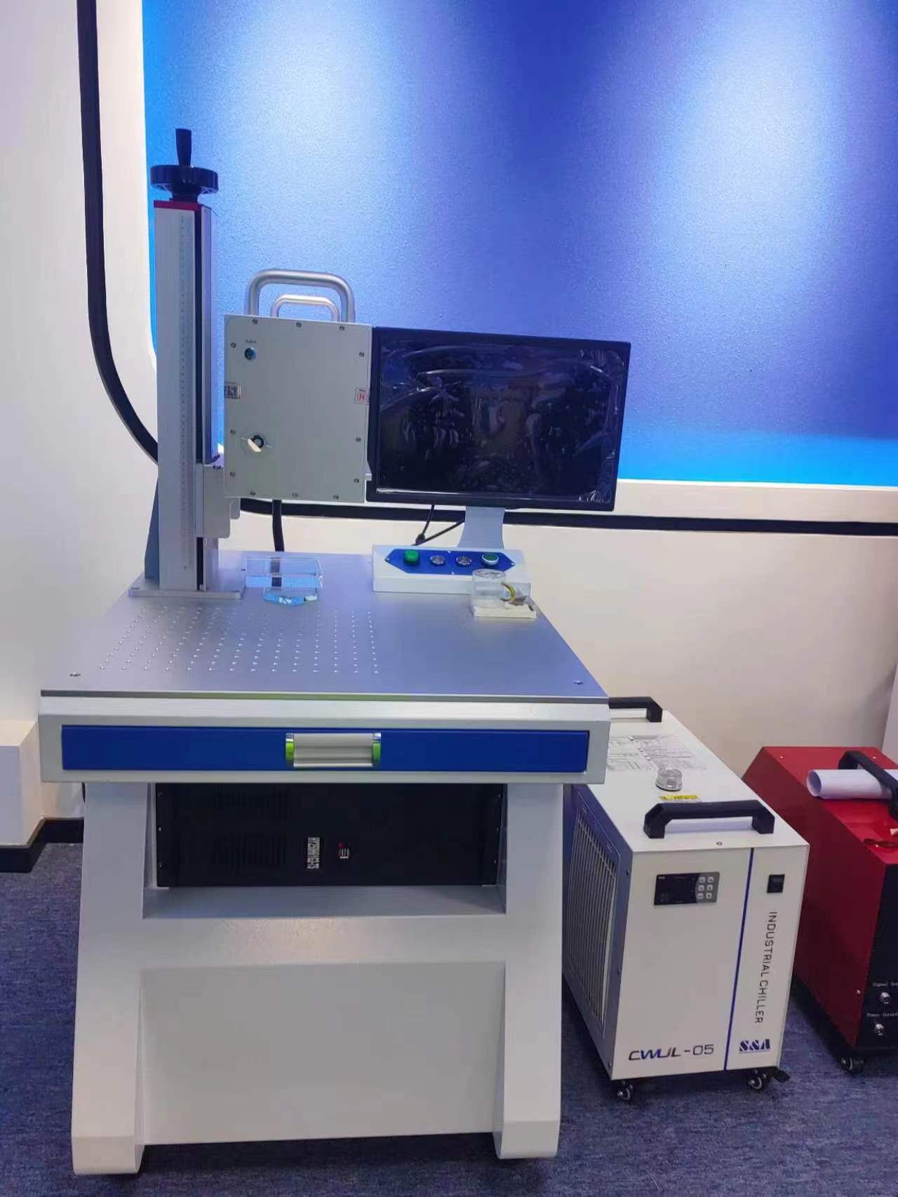 Čo je to ultrafialový laserový značkovací stroj