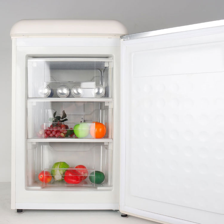 レトロ直立冷凍庫