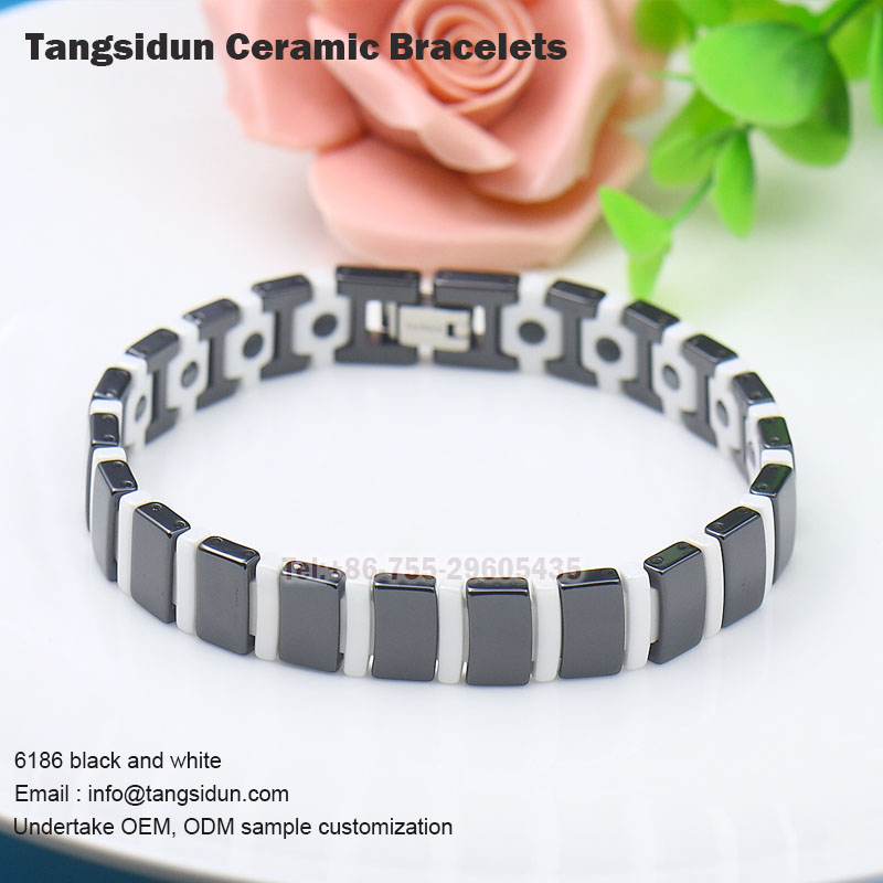 Itim at puting ceramic bracelet na may magnet health bracelet