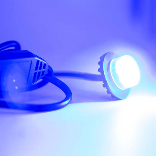 Stroboskopowa lampa ostrzegawcza LED o mocy 24 W