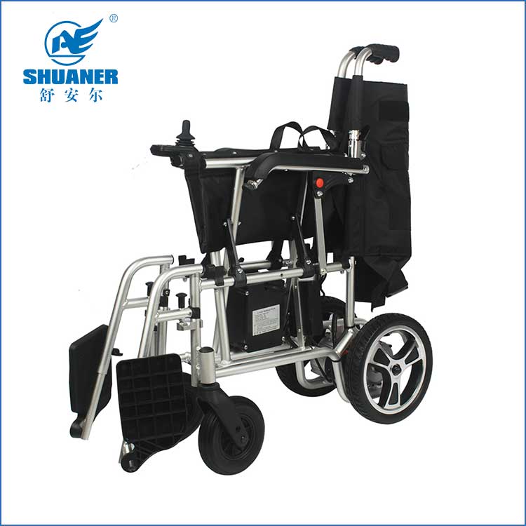 Lengvai valdomas pagyvenusių žmonių lengvas elektrinis invalido vežimėlis