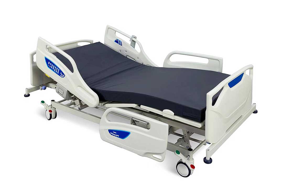 Elektromos kórházi ágy öt funkcióval (CPR)