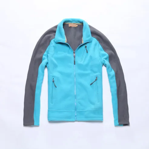 Jaket Ritsleting Bulu Kutub