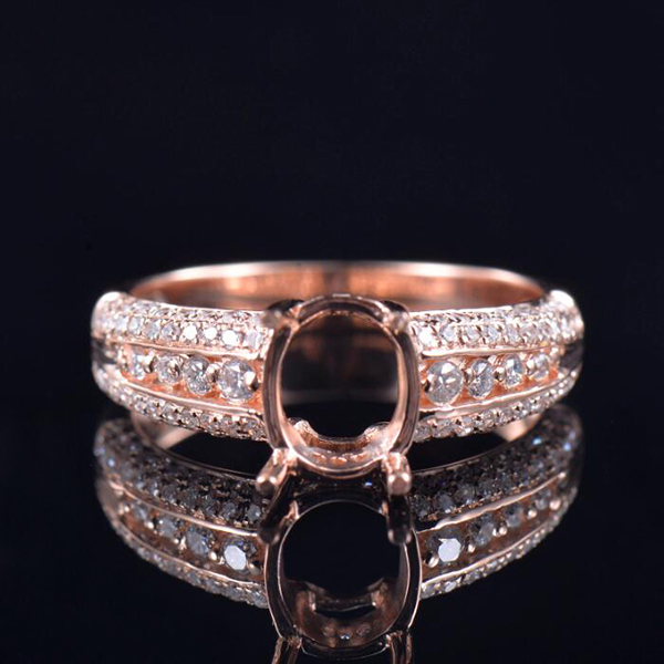 14K auksinio deimantinio sužadėtuvių žiedo nustatymas