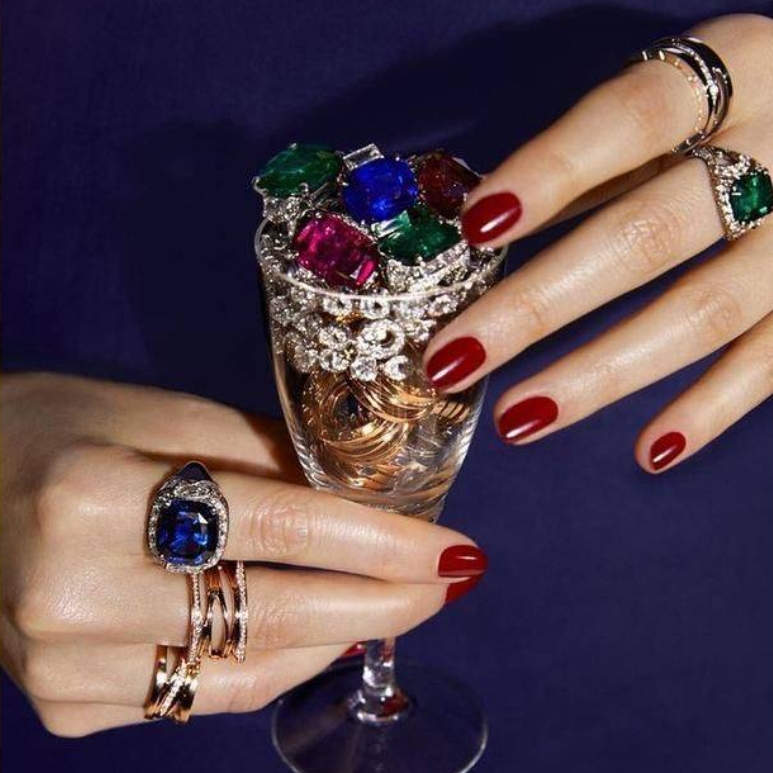 Cocktail Jewelry: Adding Glamour to Your Look