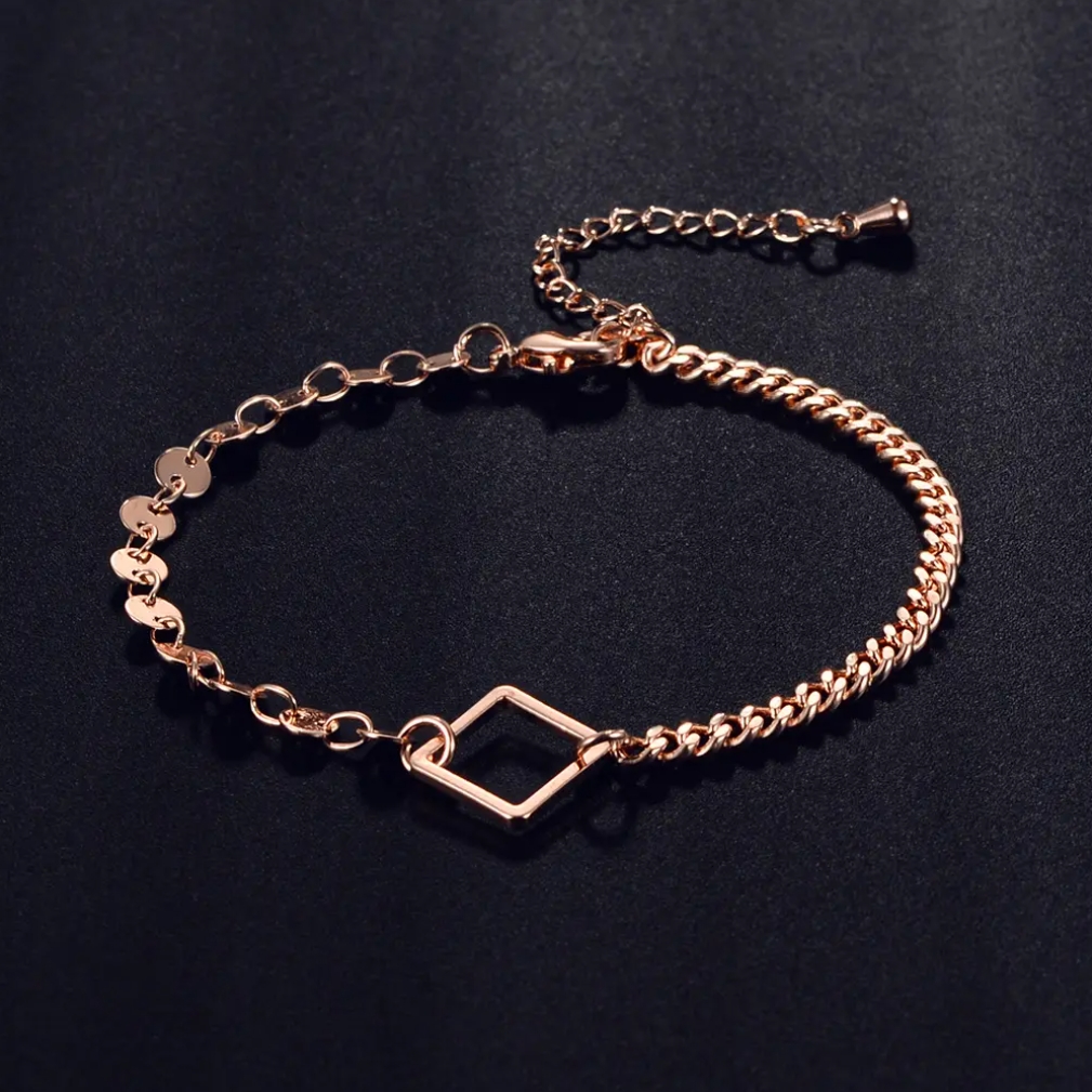 Chain Bracelets: A Timeless Accessory for Every Occasion