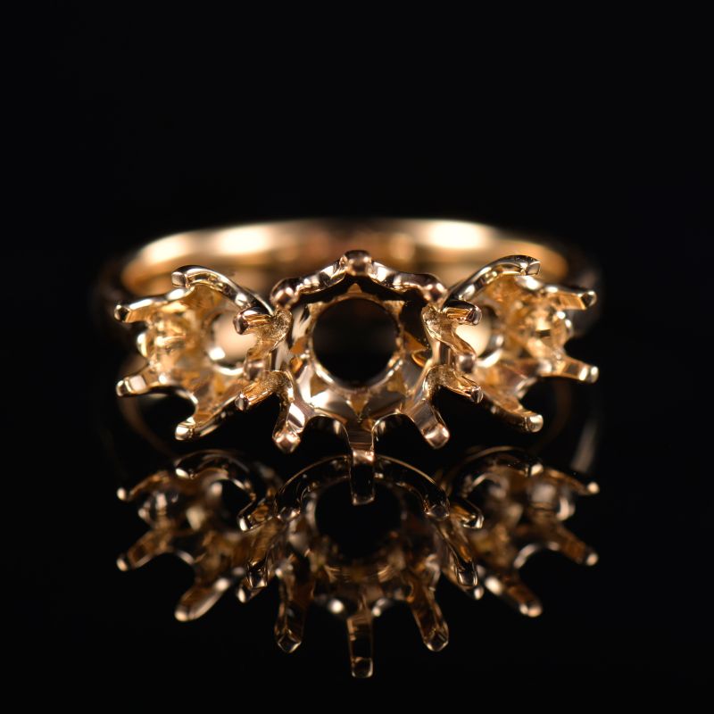 3-Stone Vintage Lady Ring Semi-Set