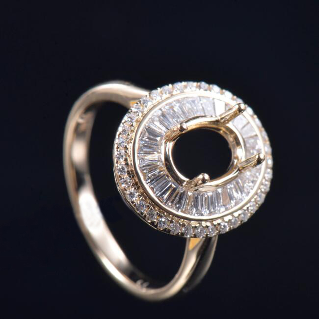 Baguette Diamond Halo Ring Setting - 4