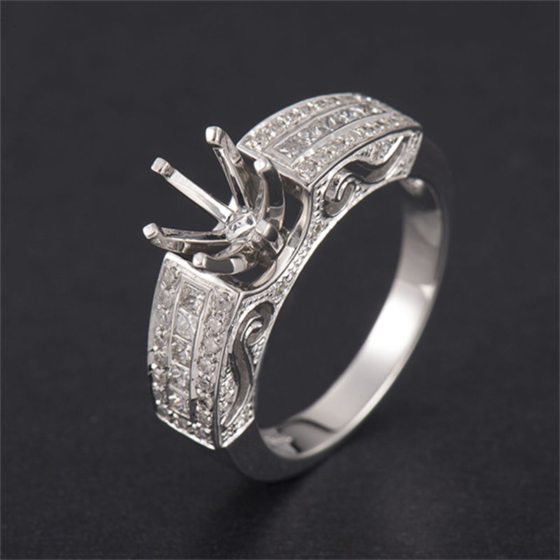 Classic Engagement Ring Semi Mount
