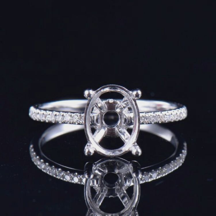 Detailed Solitaire Engagement Ring Setting