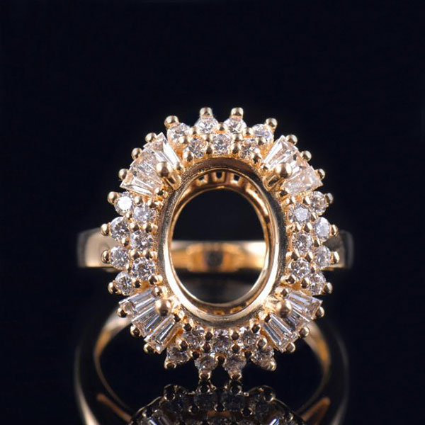 Montaggio su anello di diamanti personalizzato fine