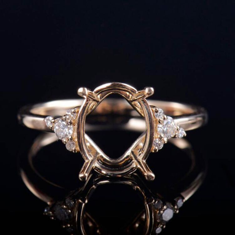 Fine Simple Engagement Ring Semi Mount
