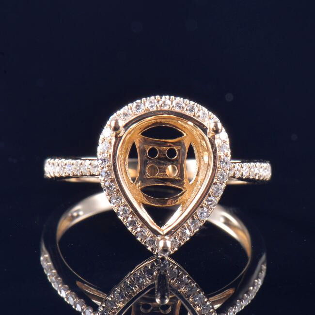 Flawless Stunning Lady Ring Semi-Set