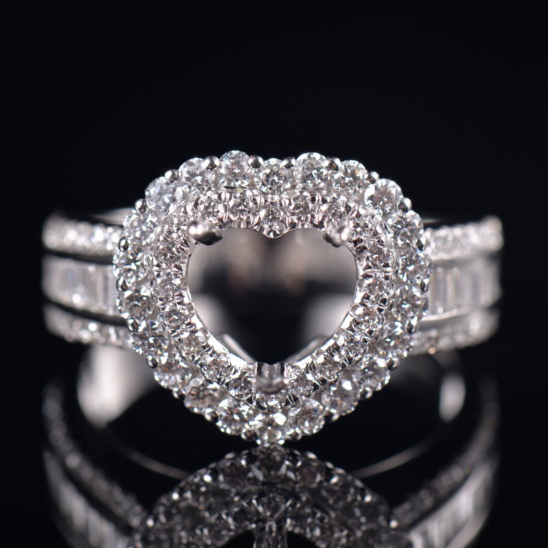 Heart Cut Lab-Grown Diamonds Ring Semi Mount