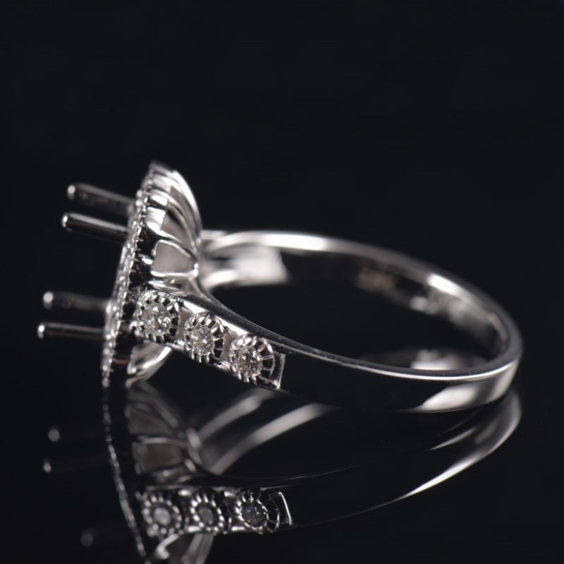Oval Classic Ring Mouting - 3