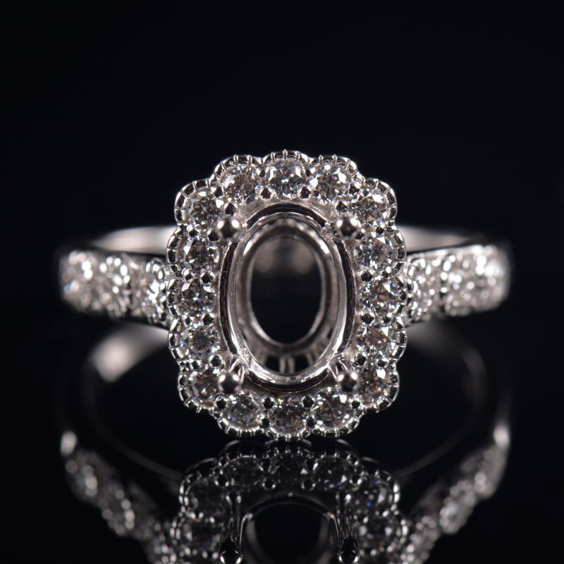 Oval Classic Ring Mouting