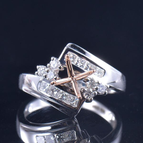 Rare Design Flawless Lady Ring Mounting