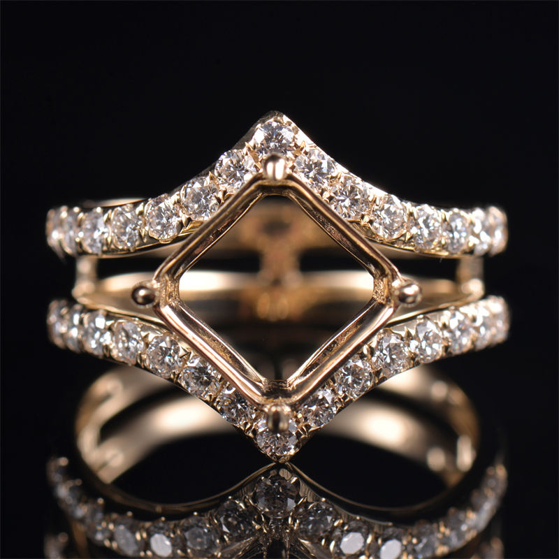 Stunning Glamorous Ring Semi-Set