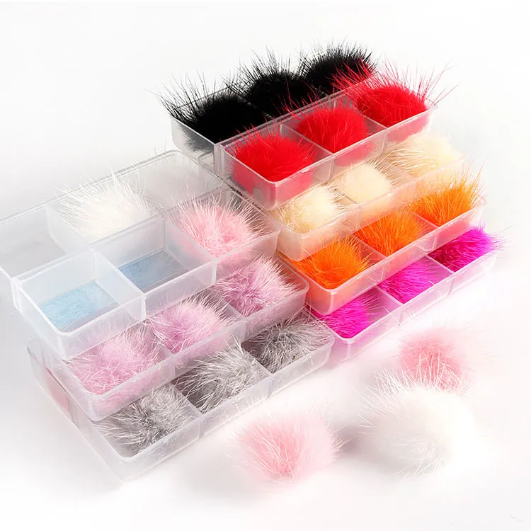 6pcs Box 3d Sofy Magnetic Pom Pom Para sa Mga Kuko