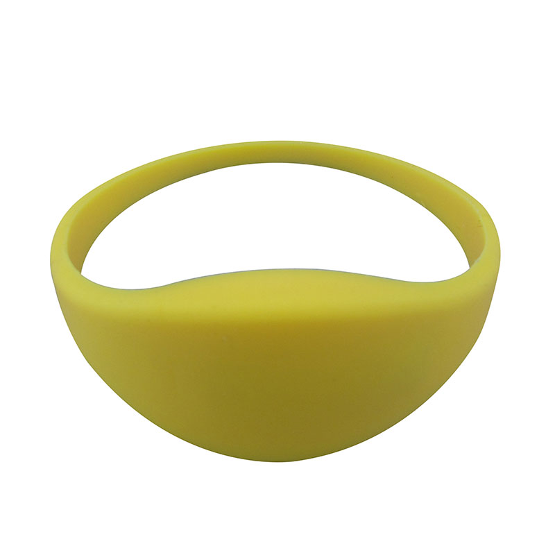 Waterproof Passive ID Slim Oblate Bracelet RFID Silicone Hand Wristband For Fitness