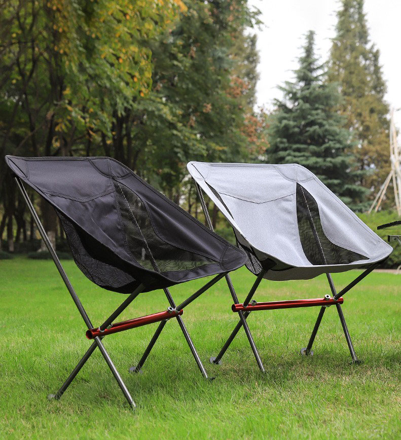 Gå udenfor med vores campingstol lavet i aluminiumslegering