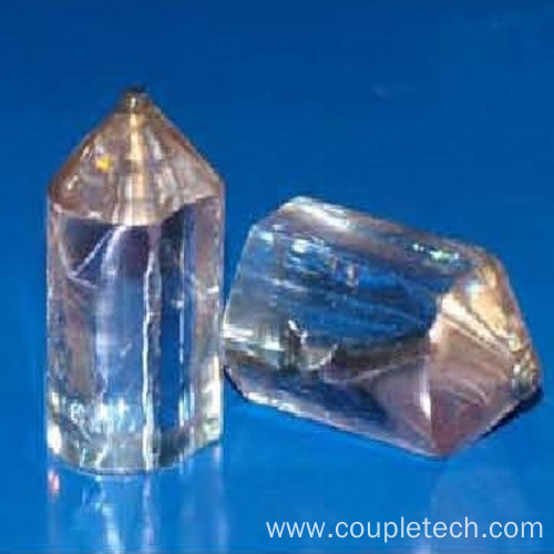 Neodymium-gedoteerde gadolinium-orthovanadaat (Nd:GdVO4-kristal)
