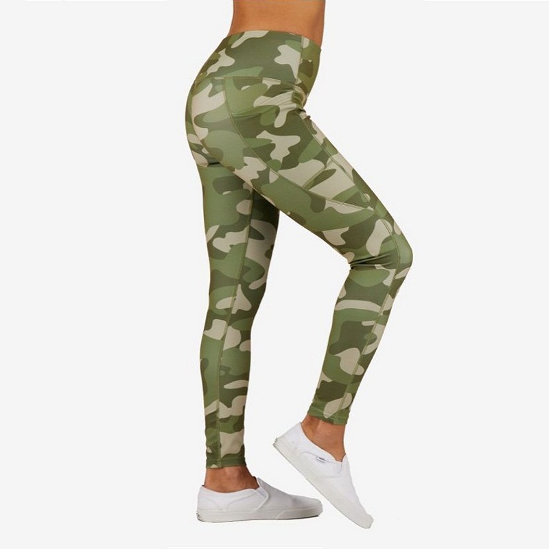 Stylish and Functional: Full-Length Grey Camo Print Active Leggings with Pocket Detail