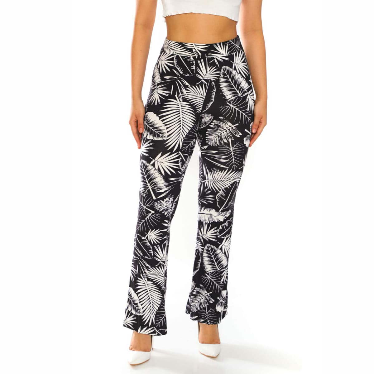 Yummy Material Leaves Printed Flare Pants