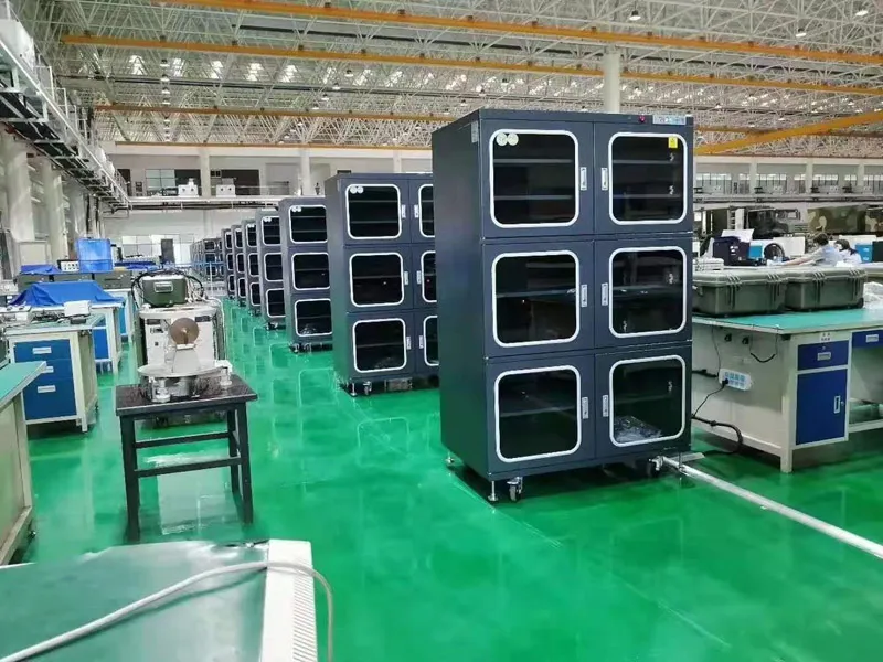 Armário de armazenamento seco desumidificador enviado para as Filipinas, para aplicação de armazenamento de baixa umidade de PCB.