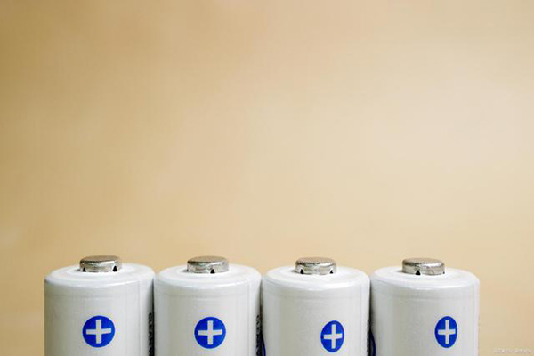 Wat is beter tussen polymeer lithiumbatterij en 18650 lithiumbatterij?