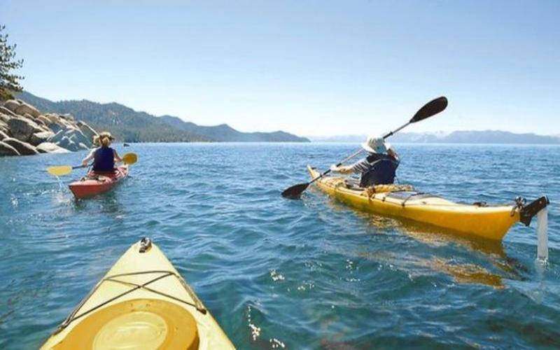 Διαφορά μεταξύ Kayak και Paddle Board