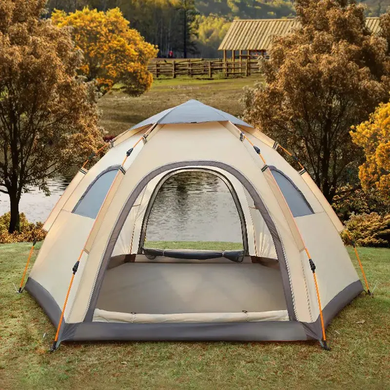 Automaattisesti kokoontaittuva kannettava teltta