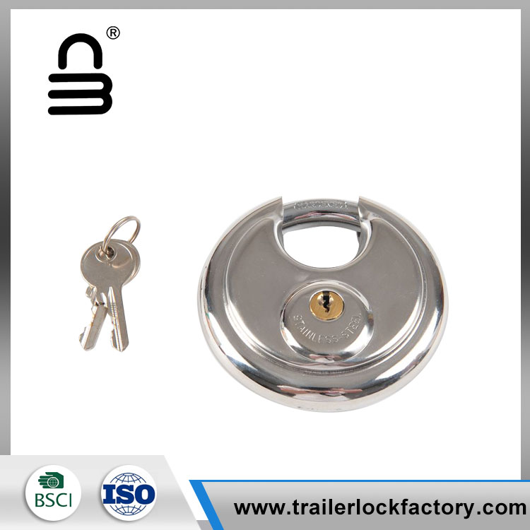 Round Trailer Hitch Lock with Key - 1