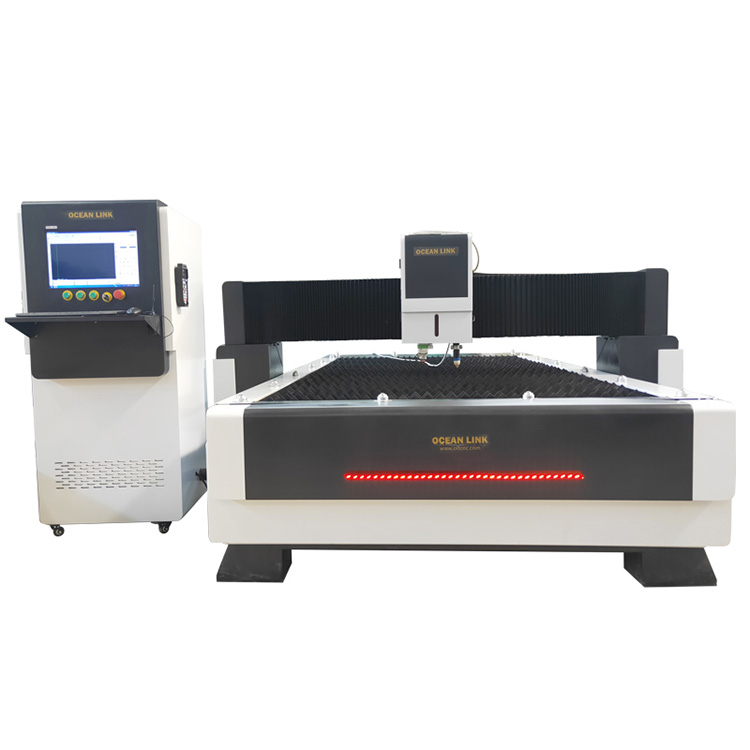 1530 Laserski in plazma integrirani stroj za rezanje kovinskih plošč 1500 W