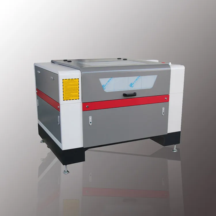 6090 Laserski stroj za graviranje in rezanje 100 W