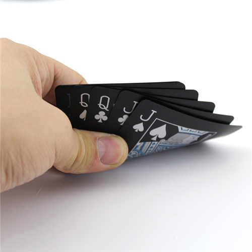 Neperšlampamos juodos PVC žaidimo kortelės
