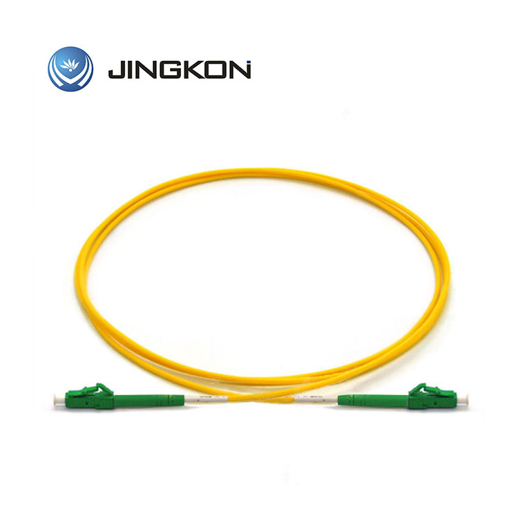 LC/APC SM (egymódú) patch kábel