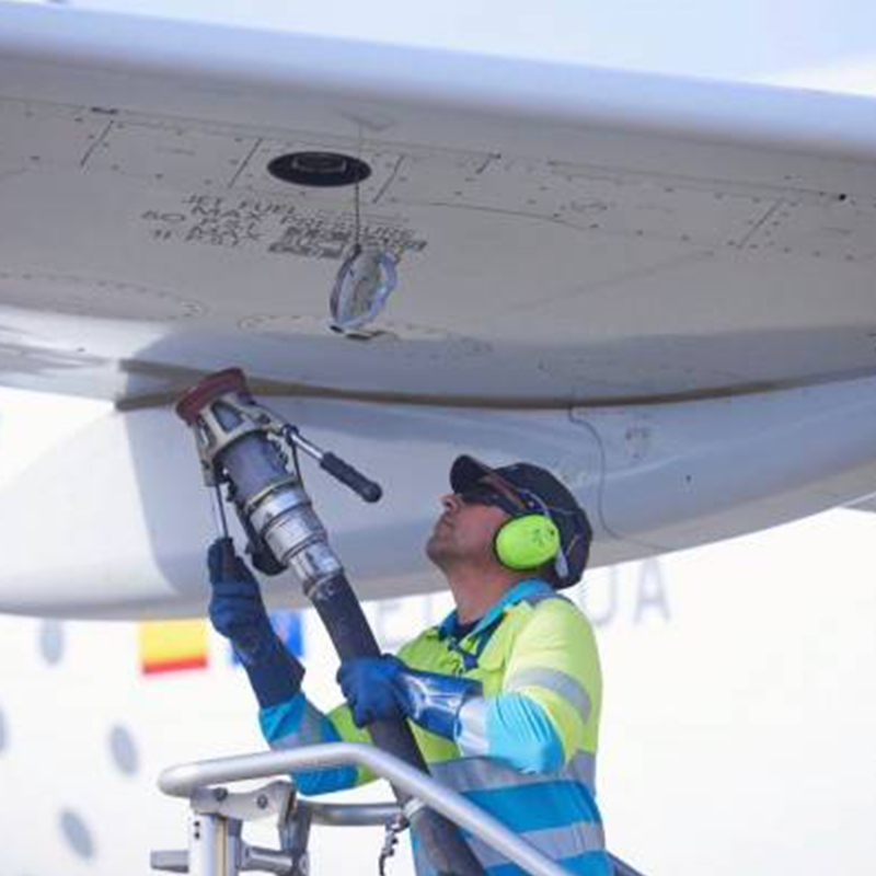 EU: 1,2 % leteckého paliva musí do roku 2030 pocházet ze zeleného vodíku