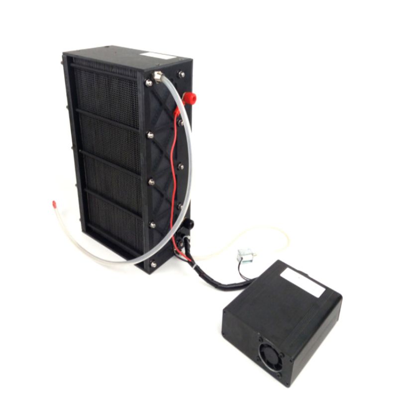 Reliable air-cooled 1kW hydrogen fuel cell stack