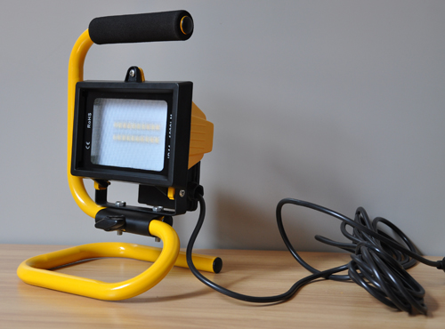 New rechargeable LED Work Flood Light 10W 1000Lumen 