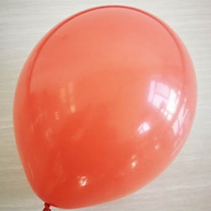 Matte latex balloon