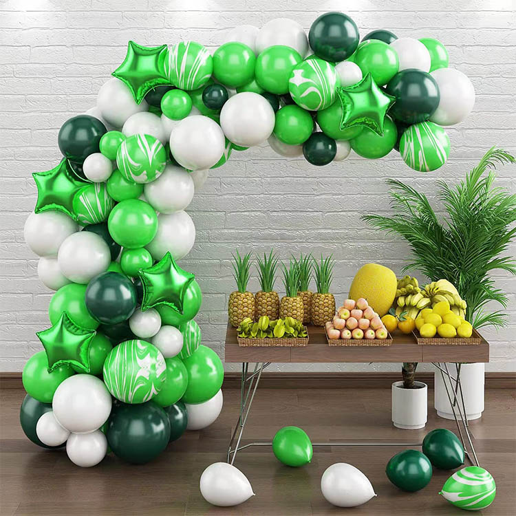 Green Star Balloons