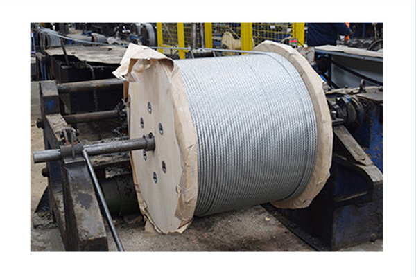How is the steel wire rope made and why is it so strong?