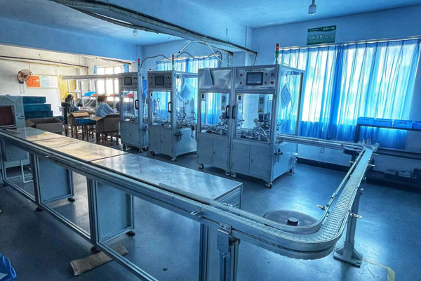 Zhejiang Galaxy Fuse Co., Ltd. oppretter helautomatiserte produksjonslinjer for PV-sikringsholdere