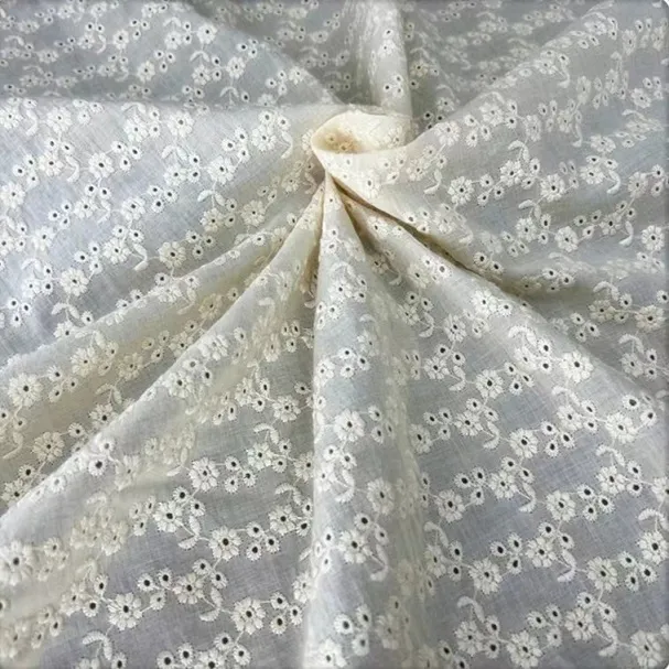 Off White Cotton Eyelet Fabric Na May Burdado na Flower Dress Curtain Fabric