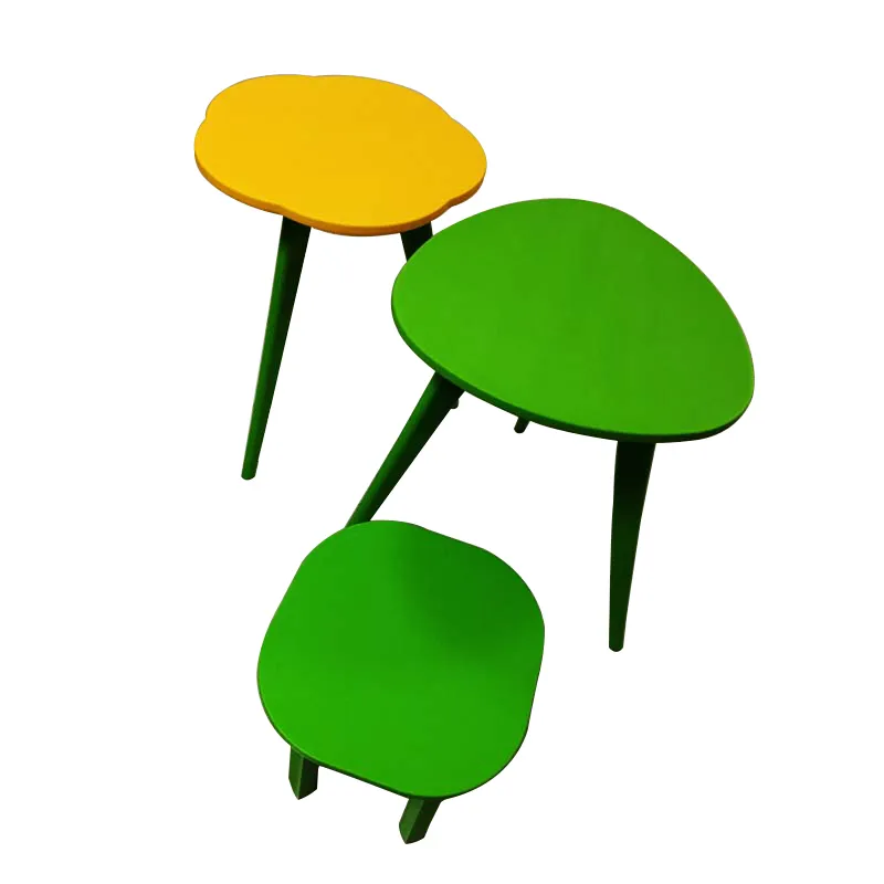 Chaise pour enfants moulée par soufflage