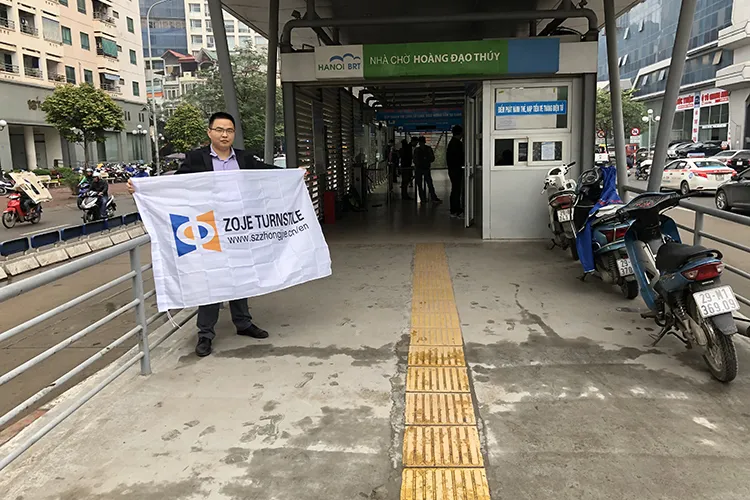 Portes de tourniquet ZOJE installées au Vietnam BRT